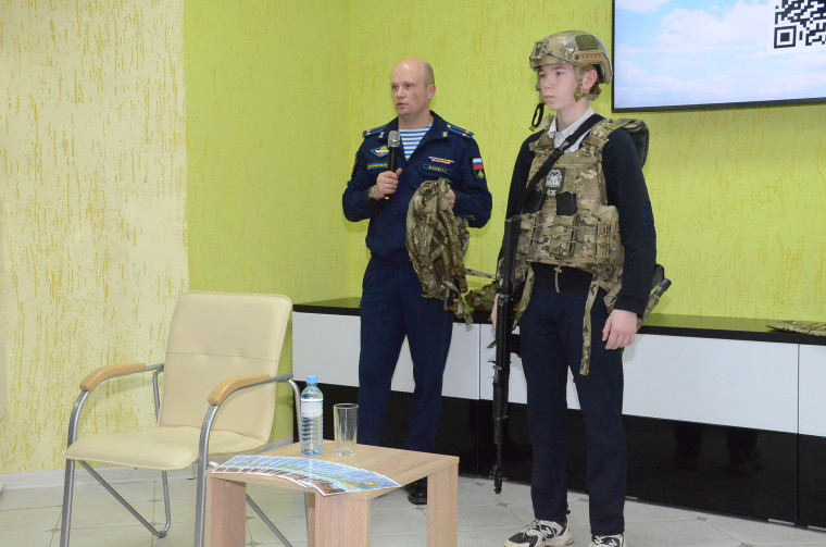 Встреча с героем.