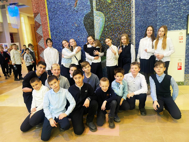 Спектакль "Теплый хлеб".